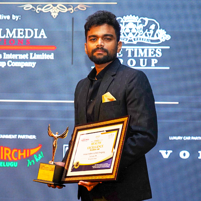 Excellence-in-smiledesigning-award-Dr-Jaydev-Best-Smile-Designing-Expert-in-Hyderabad